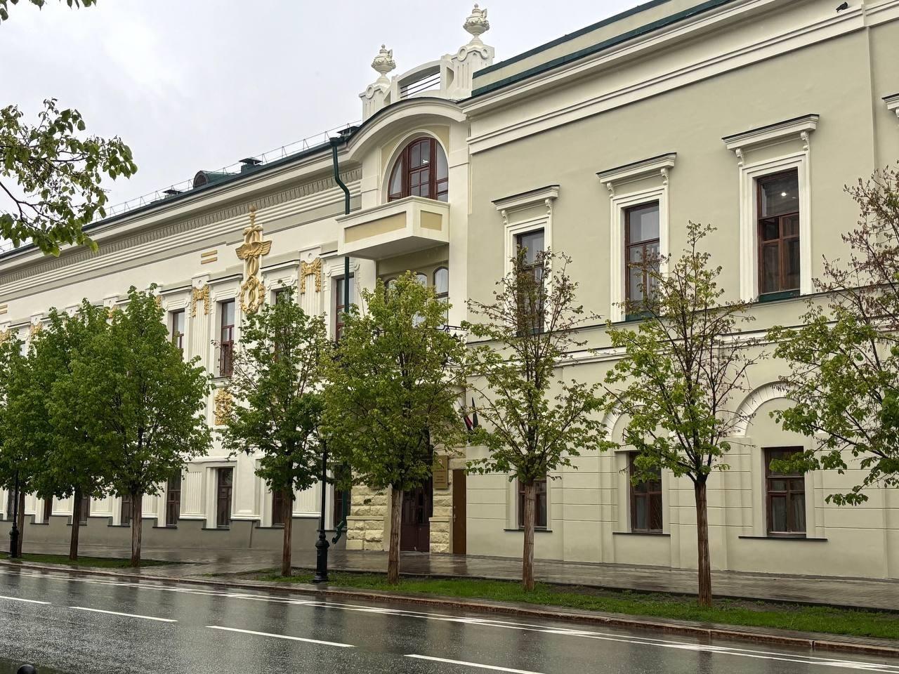 В Казани «открыли» здание Минобрнауки после реставрации и пожара. Показываем, как оно выглядит теперь