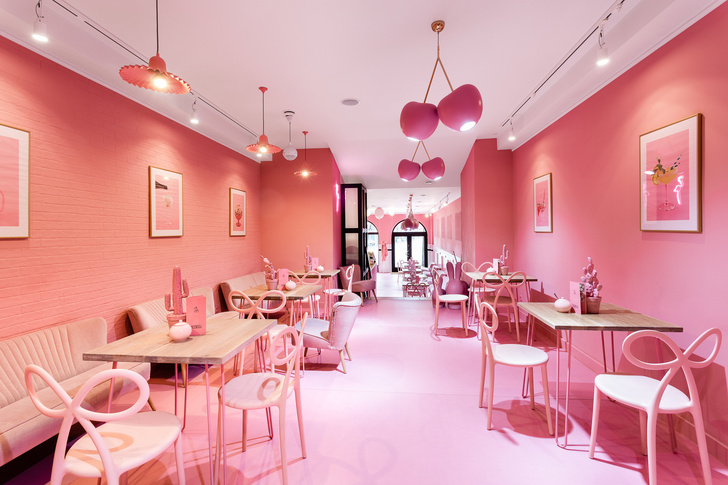Вишенка на торте: розовое кафе в Лешно (фото 0)
