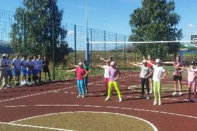 В Новой Красавке открыли новую спортплощадку