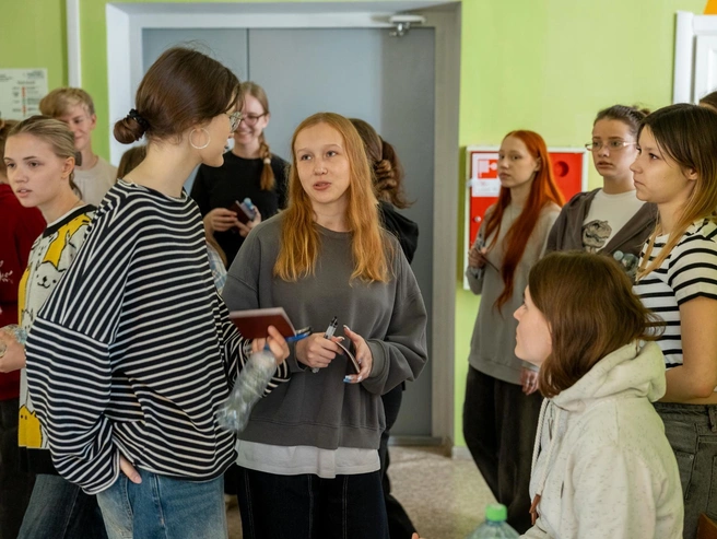 Школьники активно общались друг с другом | Источник: Александр Куренной / 76.RU