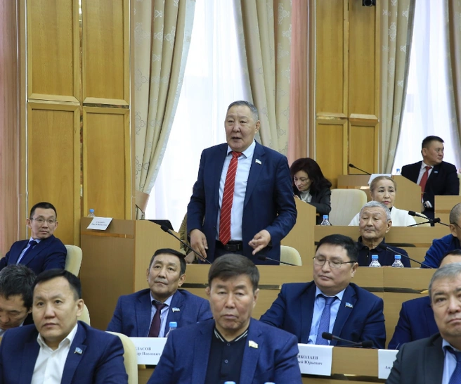 Владимир Поскачин | Источник: Василий Кононов / пресс-служба Госсобрания Ил Тумэн