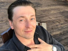 Сергей Безруков поделился фото с новорожденным сыном