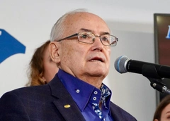 Театр, квартира и антиквариат: кому достанется наследство Всеволода Шиловского