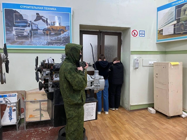 Дети в шоке | Источник: пресс-служба Министерства образования Саратовской области