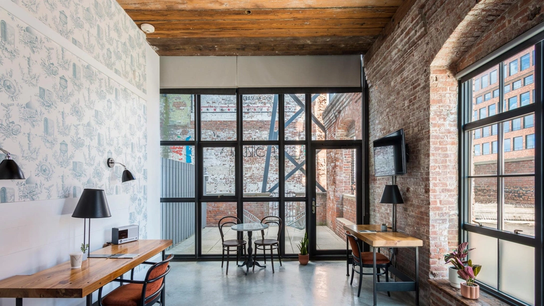 Офис в бруклинском отеле для тех, кому пришлось перейти на удаленку | mcmaison.ru