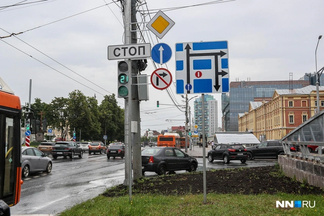 Автомобилисты рассказали о неудобных перекрёстках в Нижнем Новгороде | Источник: Наталья Бурухина / NN.RU