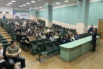 Наркополицейские Забайкалья обсудили со студентами риски наркотиков