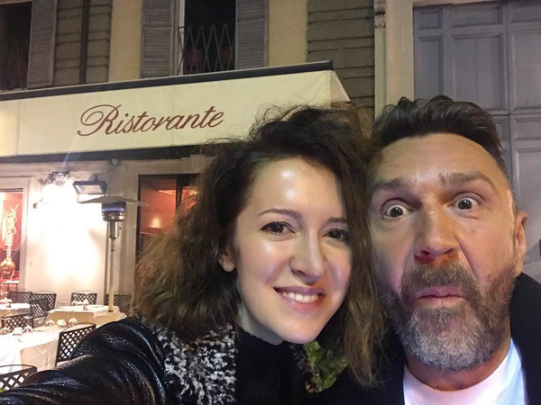 Шнуров и Матильда официально развелись — www.wday.ru