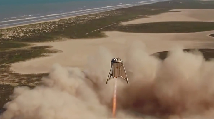 SpaceX испытала корабль, сильно напоминающий пепелац (видео)