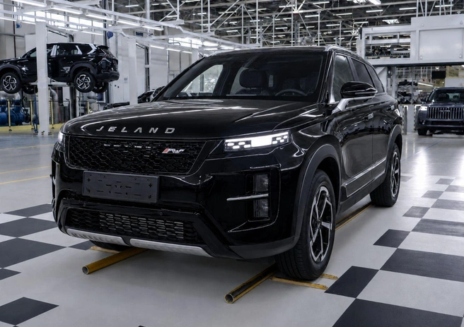 Jeland J7&nbsp;— вторая (после J6) модель петербургского завода, построенного когда-то GM, но простаивавшего с 2015 по 2026 год | Источник: пресс-служба «АГР Холдинг»