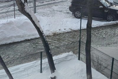 В центре Тюмени произошла коммунальная авария с затоплением улиц