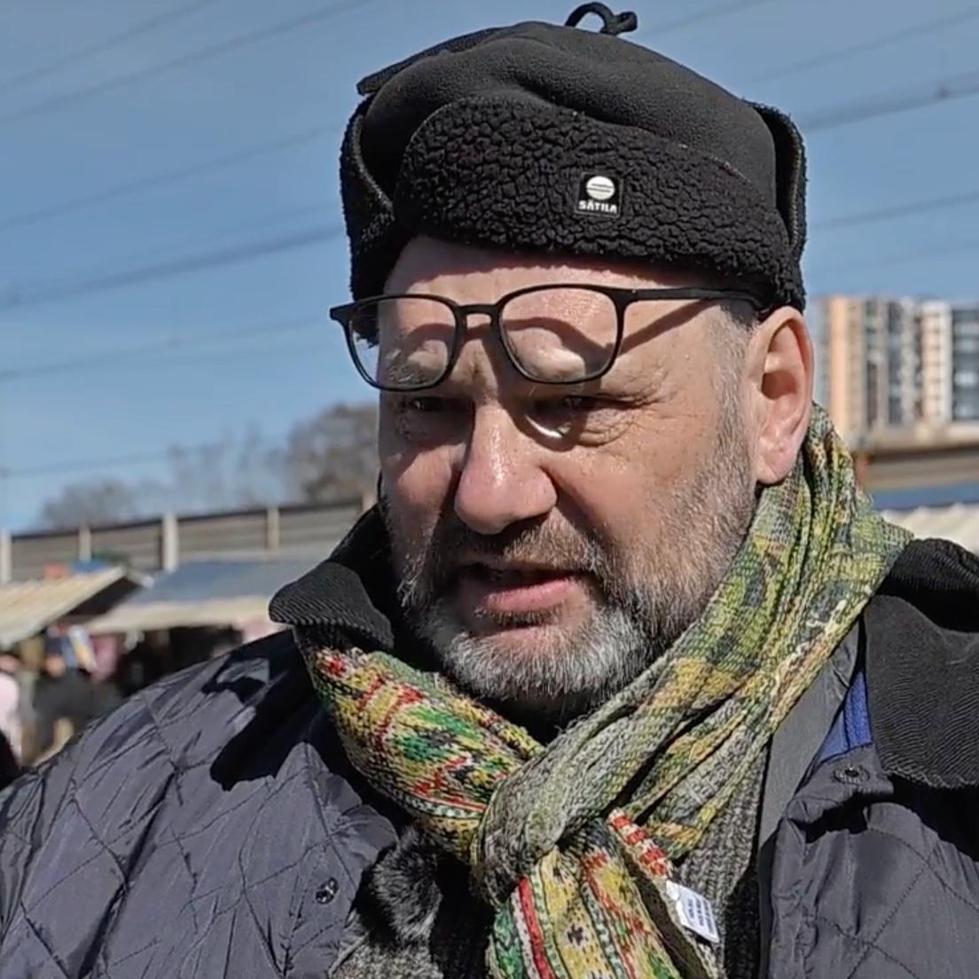 <p>Юрий Молодковец</p>