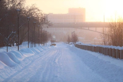 Новосибирск опустел из-за мороза в -32°