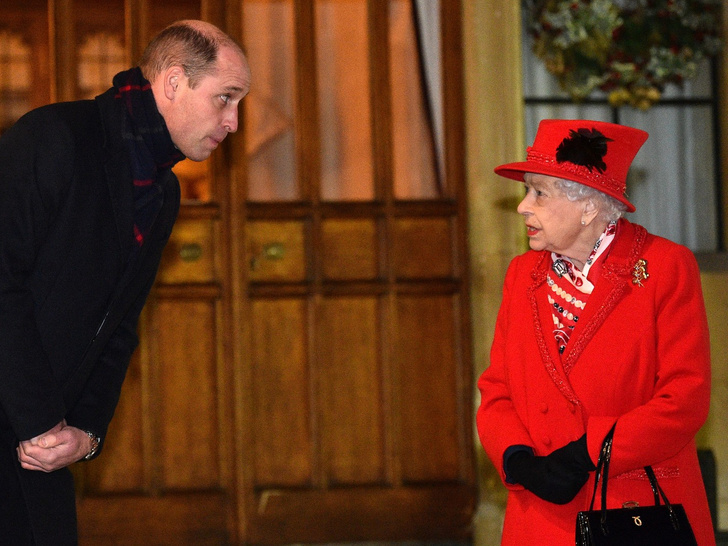 Просто бабушка или Ее Величество: как принц Уильям обращается к Королеве