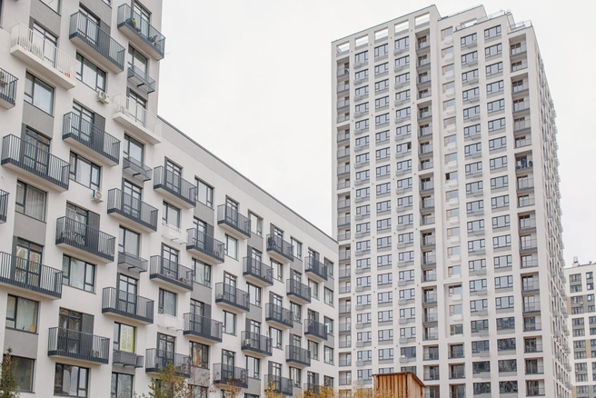 Башня в 23 этажа, самая высокая в комплексе&nbsp;— является архитектурной доминантой проекта | Источник: ООО&nbsp;«СЗ Мидгард Рус»