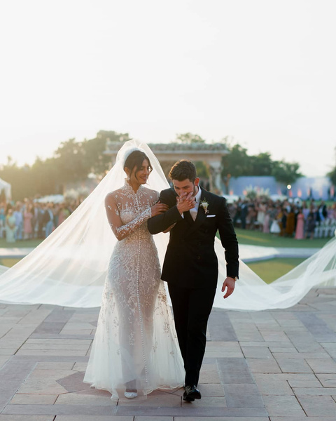 Милота дня: как прошла свадьба Ника Джонаса и Приянки Чопры