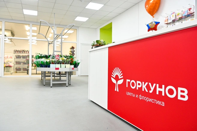 Теперь букеты можно позволить себе чаще | Источник: Максим Воробьев