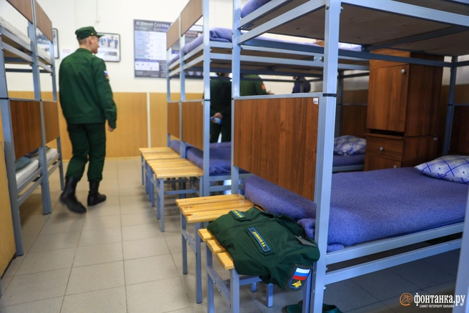 В Госдуму внесен законопроект о круглогодичном призыве на военную службу | Источник: Сергей Михайличенко / «Фонтанка.ру»