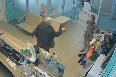 Драка с перцовым баллончиком в ветклинике Новосибирска