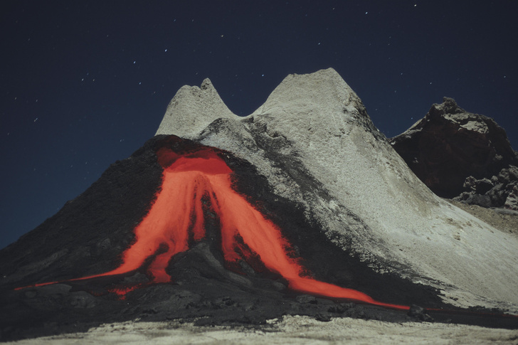 Кровь земли и ее тайны: что известно науке о вулканической лаве