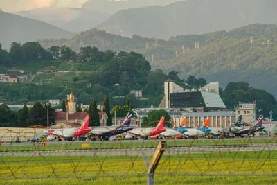 В аэропорту Сочи четвертый раз за сутки введены ограничения