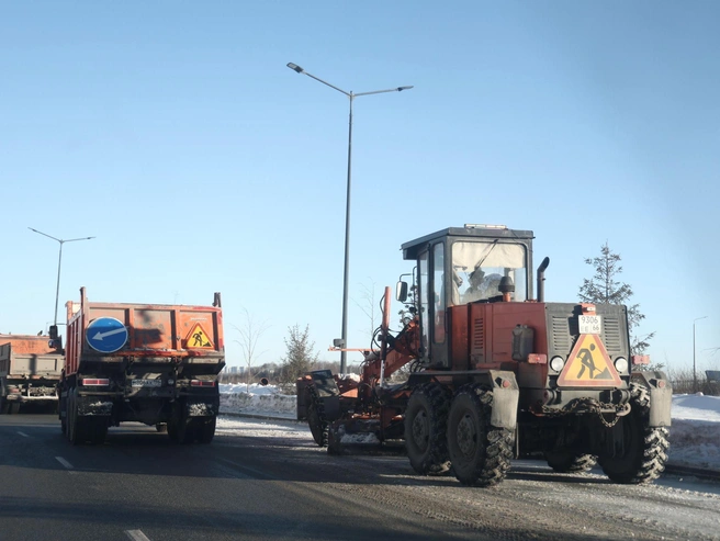 Количество уборочной техники в этом районе значительно увеличено. | Источник: Владислав Лоншаков / E1.RU