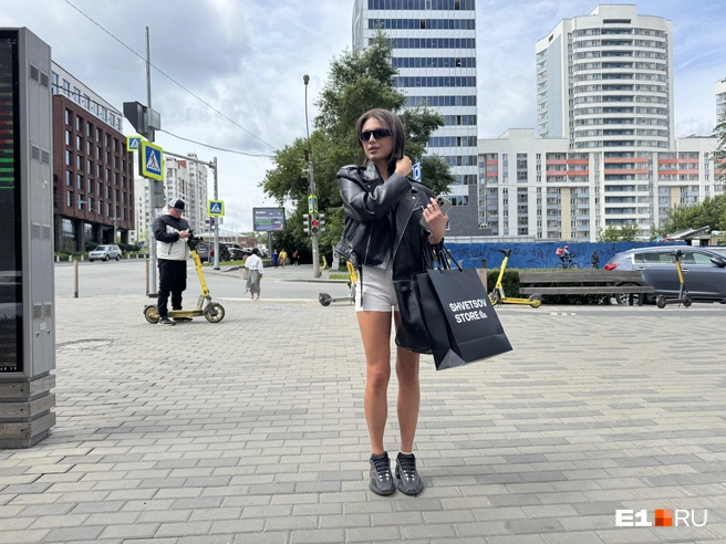 Сегодняшний образ Екатерина оценивает в 50 тысяч | Источник: Анастасия Русанова / E1.RU