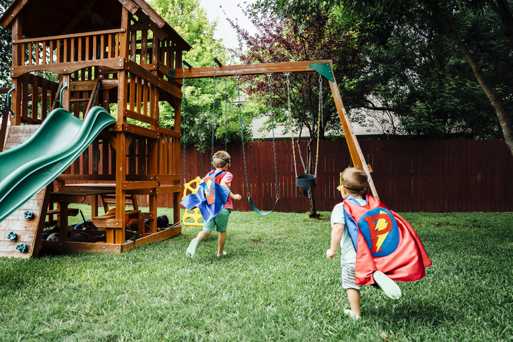 Лучше гаджетов: как организовать игровую зону на даче для детей (фото 12)