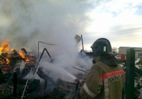В селе Лубяники в Касимовском районе сгорел жилой дом | ya62.ru