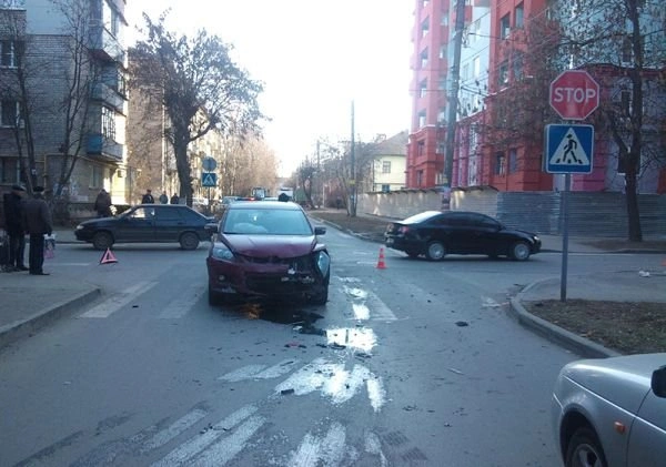 ГИБДД Рязани ищет очевидцев нескольких ДТП | ya62.ru