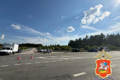 Две иномарки столкнулись в Подмосковье: погибли двое