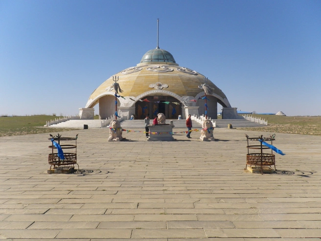 Тенгрианский храм | Источник: wikipedia.org/