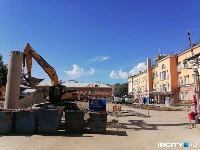 Так выглядела внутренняя территория «Востсибугля» летом 2023-го | Источник: Зоя Кузнецова / «ИрСити»