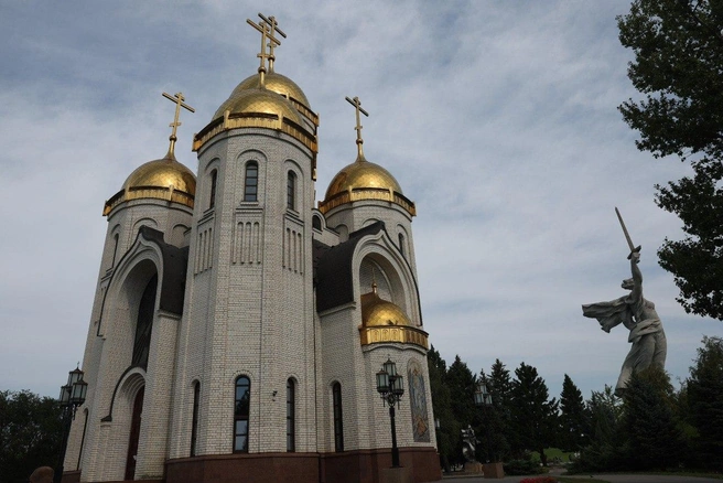 При храме Всех Святых на Мамаевом кургане появится вечерняя школа | Источник: администрация Волгоградской области