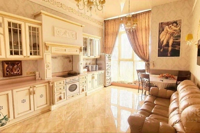 В Екатеринбурге продают роскошный пентхаус за 75 миллионов