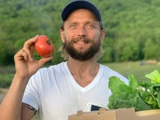 Жена блогера-сыроеда Лютого, заморившая сына голодом, получила 2 года исправительных работ