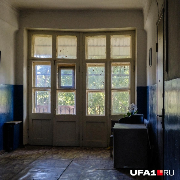 Выход на балкон | Источник: Булат Салихов / UFA1.RU
