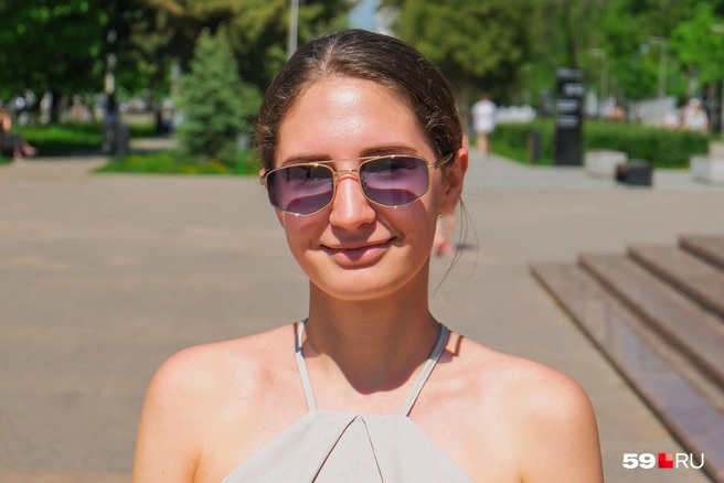 Анастасия не пошла бы в эскорт  | Источник: Тимофей Калмаков / 59.RU