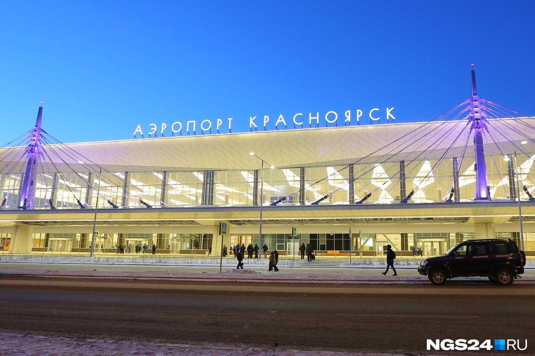 Самолет из Красноярска, летевший в Благовещенск, экстренно сел в Чите - 26  марта 2024 - НГС24.ру