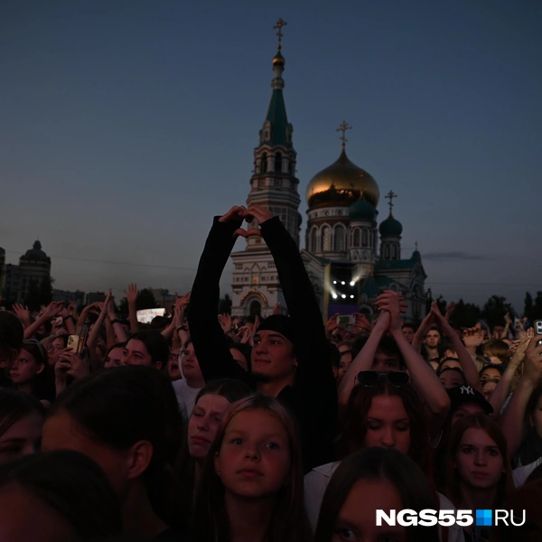 И «Соборная площадь» наполнилась голосами | Источник: Артемий Скиба / NGS55.RU 