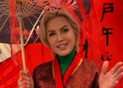 Наталья Рагозина оплакивает внезапно умершего мужа: «Дочь постоянно ищет папу»