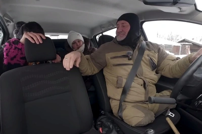 Bloggers' gift car seized from disabled man in Tyumen