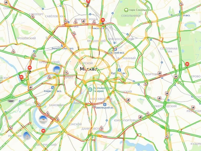 Москва окрасилась в красный | Источник: «Яндекс.Карты»