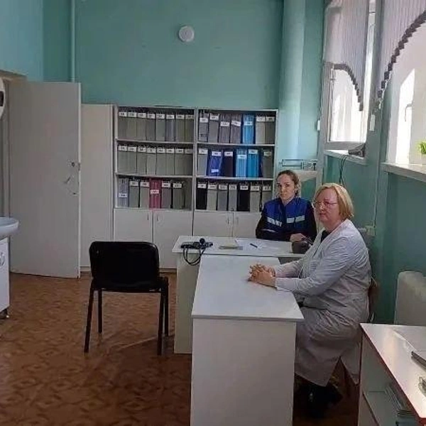 Дежурят медики | Источник: Олег Котов / Телеграм