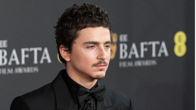 Тимоти Шаламе проиграл в своей категории на BAFTA 2026 новичку Роберту Аламайо. | Источник: MEGA