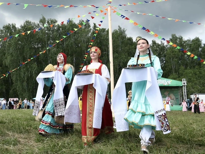 Национальный колорит ощущается повсюду | Источник: пресс-служба губернатора Челябинской области