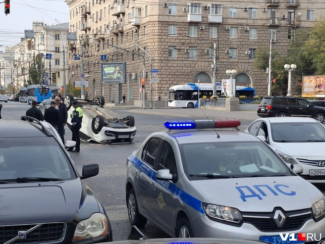 Обстоятельства происшествия зафиксировали в полиции | Источник: Тимофей Крылов / V1.RU