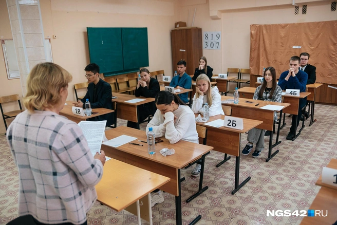 Другим школьникам Андрей посоветовал наслаждаться жизнью — спать, гулять и отдыхать вместо того, чтобы «париться из-за ЕГЭ» | Источник: Максим Серков / NGS42.RU