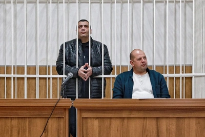 Водителя, сбившего девушку у клуба, оставили в СИЗО