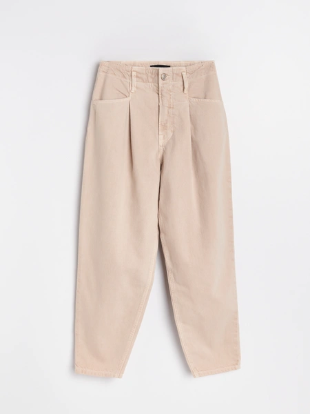 Джинсы ReservedЦена: 2 499 руб.Где купить: reserved.com